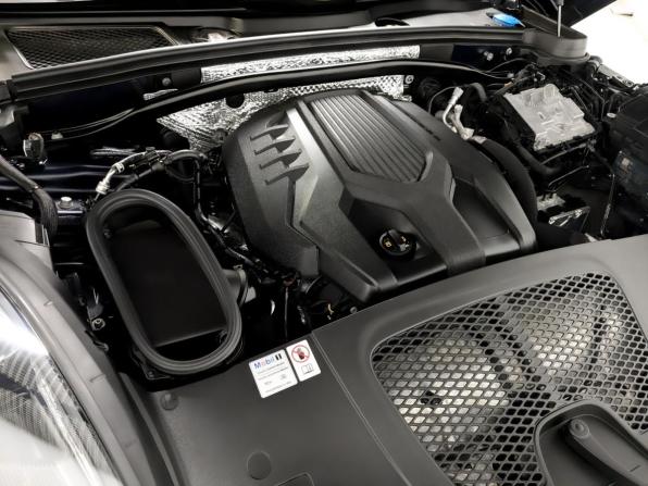 Porsche Macan I Рестайлинг 2 с пробегом 2022 года, цена 6 395 000 рублей, 43860 км, внедорожник, Автокод Объявления