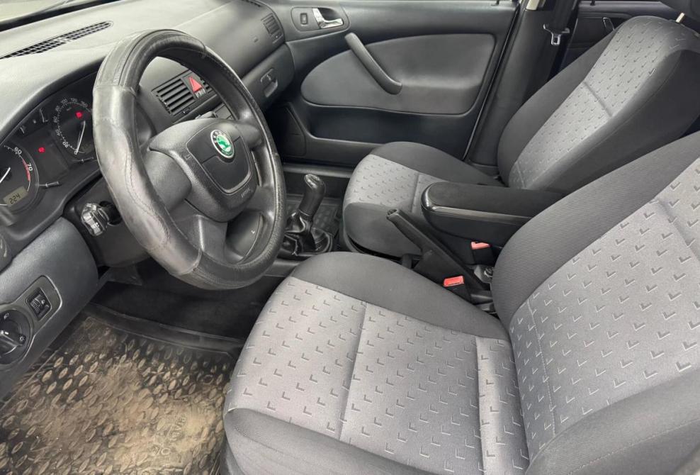 Skoda Octavia I (A4) Рестайлинг Москва  - изображение 11