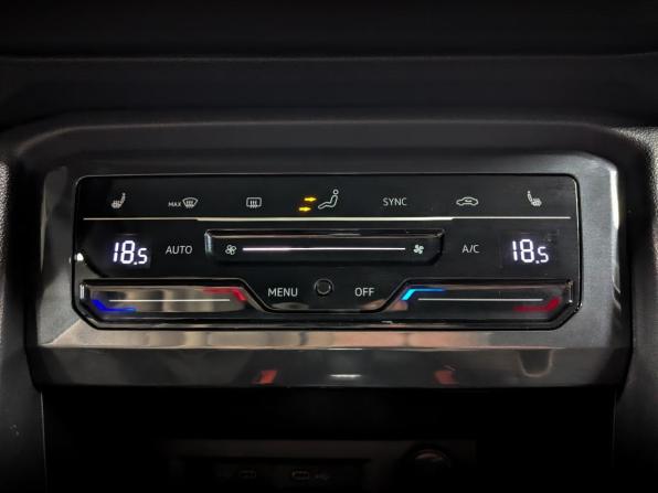 Volkswagen Tiguan II Рестайлинг с пробегом 2021 года, цена 3 040 000 рублей, 72227 км, внедорожник, Автокод Объявления