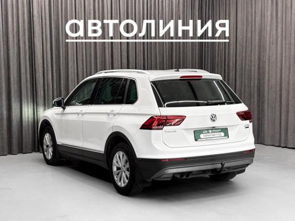 Volkswagen Tiguan II с пробегом 2016 года, цена 2 135 000 рублей, 121000 км, внедорожник, Автокод Объявления