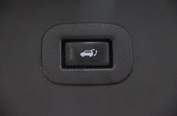 Infiniti QX80 I Рестайлинг с пробегом 2015 года, цена 2 965 650 рублей, 200882 км, внедорожник, Автокод Объявления