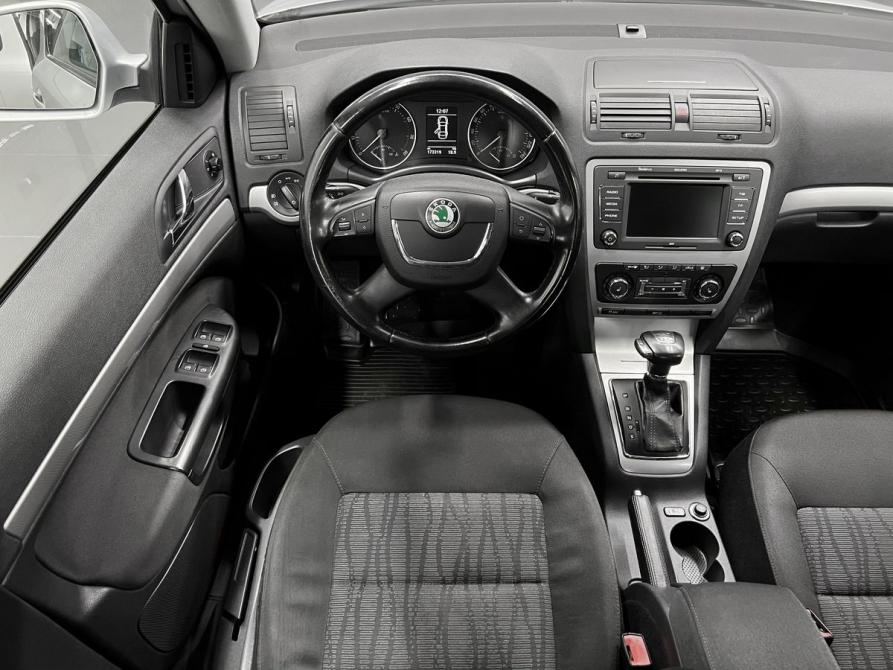 Skoda Octavia II (A5) Рестайлинг Тверь  - изображение 12
