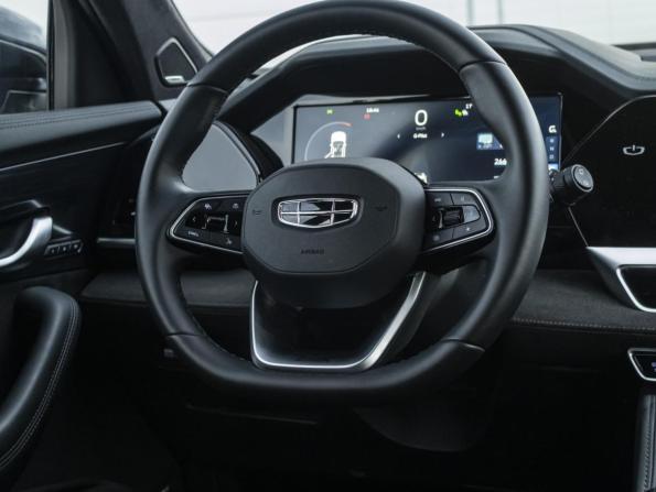 Geely Monjaro I с пробегом 2024 года, цена 3 499 000 рублей, 43299 км, внедорожник, Автокод Объявления