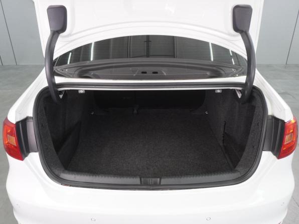 Volkswagen Jetta VI с пробегом 2013 года, цена 899 000 рублей, 211228 км, седан, Автокод Объявления