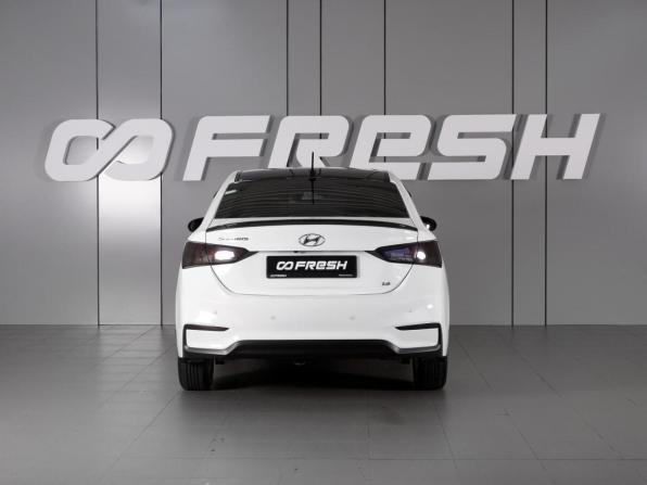 Hyundai Solaris II с пробегом 2018 года, цена 1 479 000 рублей, 81057 км, седан, Автокод Объявления