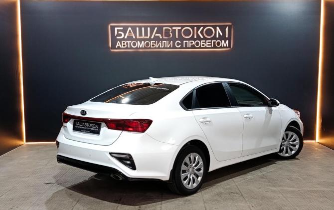 Kia Cerato IV с пробегом 2018 года, цена 1 624 000 рублей, 133808 км, седан, Автокод Объявления