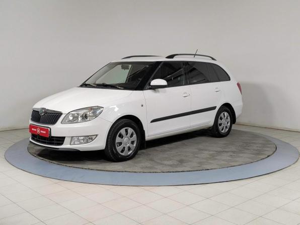 Skoda Fabia II Рестайлинг с пробегом 2011 года, цена 769 900 рублей, 179000 км, универсал, Автокод Объявления
