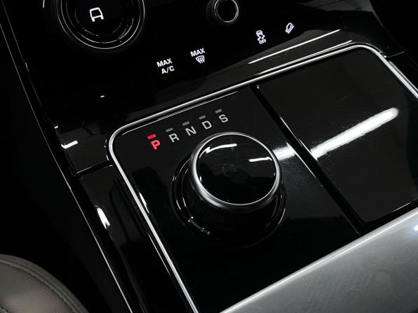 Land Rover Range Rover Velar I с пробегом 2018 года, цена 4 200 000 рублей, 94876 км, внедорожник, Автокод Объявления
