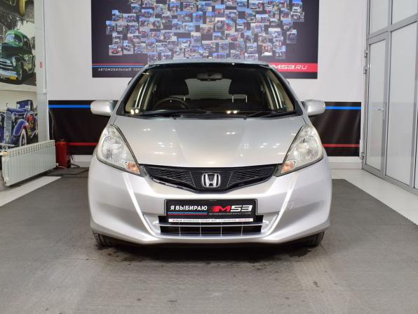 Honda Fit II с пробегом 2011 года, цена 815 999 рублей, 108874 км, хэтчбек, Автокод Объявления