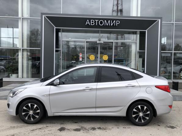 Hyundai Solaris I Рестайлинг с пробегом 2015 года, цена 670 000 рублей, 248000 км, седан, Автокод Объявления