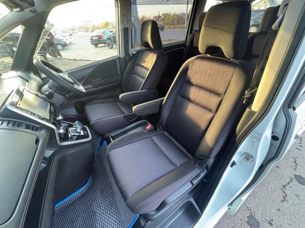 Nissan Serena V (C27) с пробегом 2018 года, цена 1 800 000 рублей, 200000 км, минивэн, Автокод Объявления