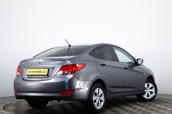 Hyundai Solaris I Рестайлинг с пробегом 2015 года, цена 789 000 рублей, 62823 км, седан, Автокод Объявления