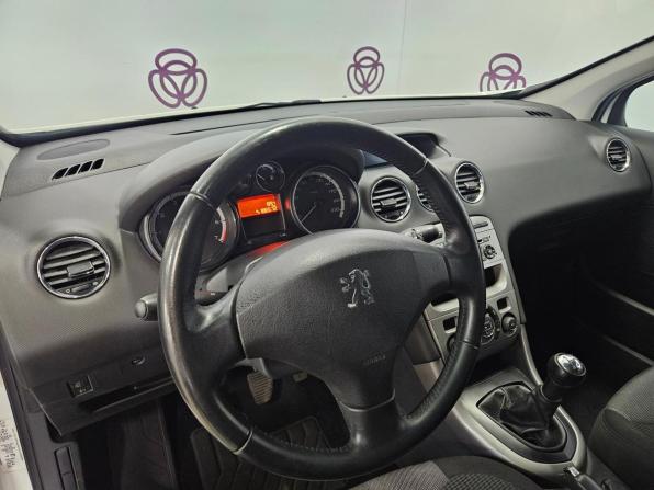 Peugeot 308 I с пробегом 2010 года, цена 433 000 рублей, 186570 км, хэтчбек, Автокод Объявления
