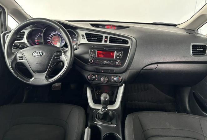 Kia Ceed I Рестайлинг с пробегом 2012 года, цена 795 000 рублей, 225338 км, хэтчбек, Автокод Объявления