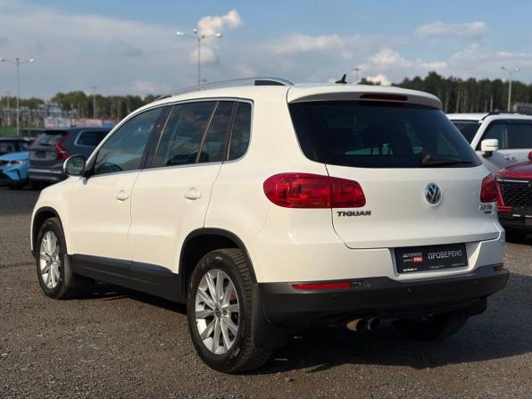 Volkswagen Tiguan I Рестайлинг с пробегом 2012 года, цена 1 250 000 рублей, 172000 км, внедорожник, Автокод Объявления