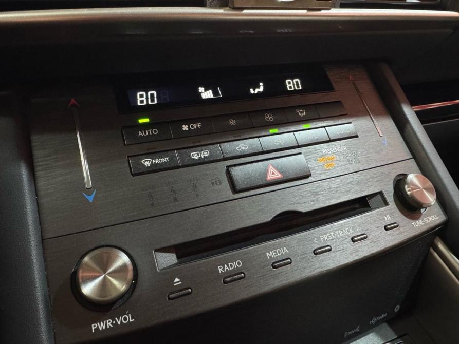 Lexus IS III Рестайлинг Новочеркасск  - изображение 18