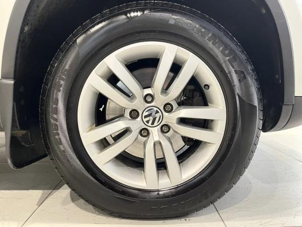 Volkswagen Tiguan I Рестайлинг с пробегом 2014 года, цена 1 155 000 рублей, 279174 км, внедорожник, Автокод Объявления