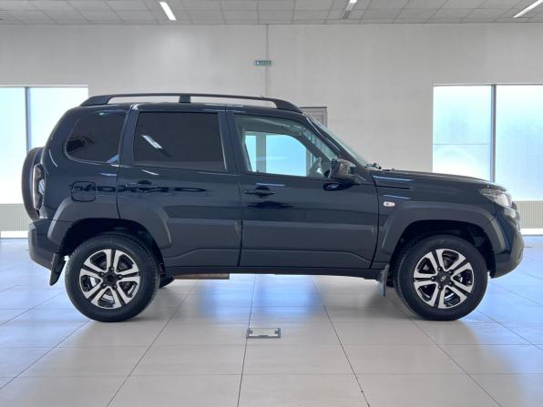 Lada (ВАЗ) Niva Travel I с пробегом 2024 года, цена 1 100 000 рублей, 54581 км, внедорожник, Автокод Объявления
