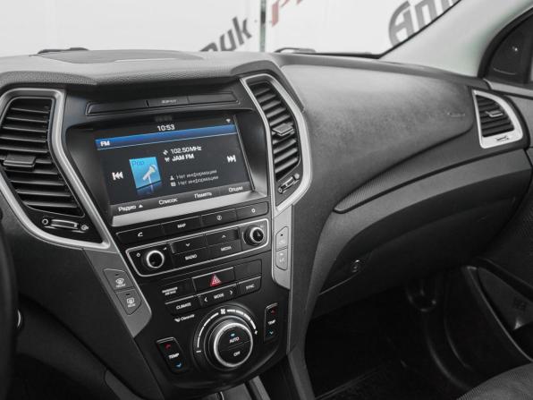 Hyundai Santa Fe III Рестайлинг с пробегом 2017 года, цена 1 980 000 рублей, 216226 км, внедорожник, Автокод Объявления