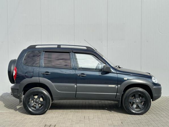Chevrolet Niva I Рестайлинг с пробегом 2015 года, цена 665 000 рублей, 138000 км, внедорожник, Автокод Объявления