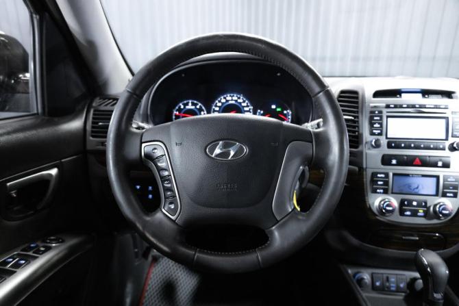 Hyundai Santa Fe II Рестайлинг с пробегом 2012 года, цена 1 390 000 рублей, 156824 км, внедорожник, Автокод Объявления
