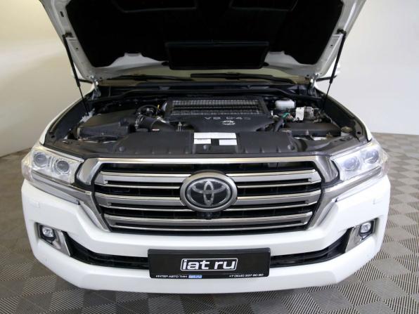 Toyota Land Cruiser 200 Series Рестайлинг 2 с пробегом 2020 года, цена 5 299 000 рублей, 293374 км, внедорожник, Автокод Объявления