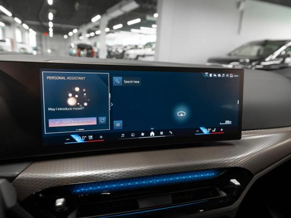 BMW 4 серии G22 G23 G26 Рестайлинг с пробегом 2025 года, цена 7 450 000 рублей, 5095 км, хэтчбек, Автокод Объявления