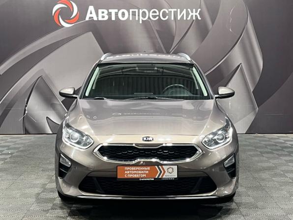 Kia Ceed III с пробегом 2019 года, цена 1 630 000 рублей, 106658 км, универсал, Автокод Объявления