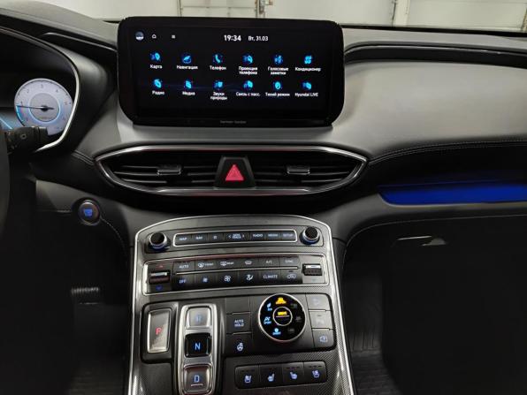 Hyundai Santa Fe IV Рестайлинг с пробегом 2021 года, цена 4 010 000 рублей, 29798 км, внедорожник, Автокод Объявления