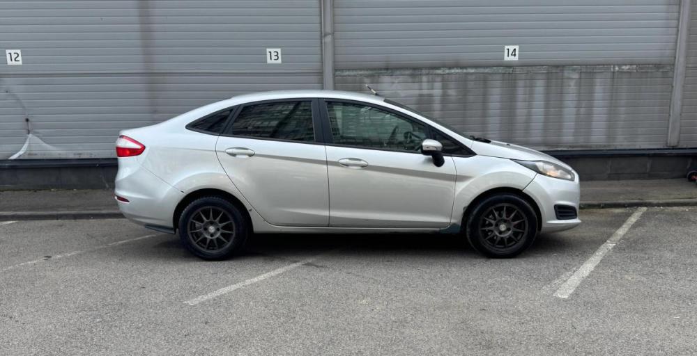 Ford Fiesta Mk6 Рестайлинг Санкт-Петербург  - изображение 5
