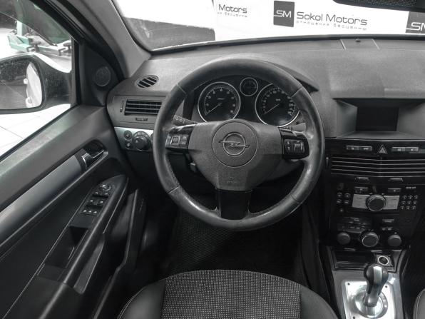 Opel Astra H Рестайлинг с пробегом 2011 года, цена 539 900 рублей, 212000 км, универсал, Автокод Объявления