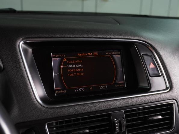 Audi Q5 I (8R) с пробегом 2010 года, цена 1 499 000 рублей, 236361 км, внедорожник, Автокод Объявления
