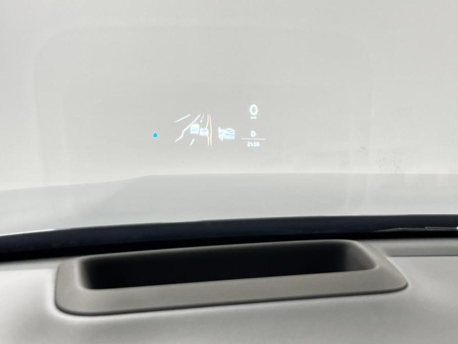 Li Auto (Lixiang) L9 I Рестайлинг Санкт-Петербург  - изображение 25