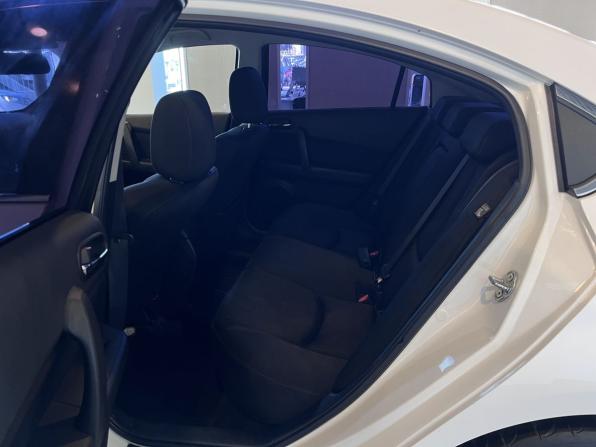 Mazda 6 II (GH) Рестайлинг с пробегом 2012 года, цена 700 000 рублей, 273304 км, седан, Автокод Объявления