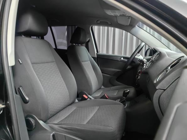 Volkswagen Tiguan I Рестайлинг с пробегом 2012 года, цена 1 077 000 рублей, 258954 км, внедорожник, Автокод Объявления