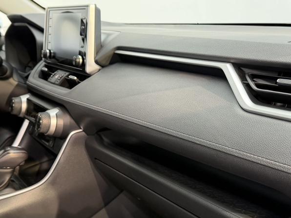 Toyota RAV4 V (XA50) с пробегом 2021 года, цена 3 870 000 рублей, 20687 км, внедорожник, Автокод Объявления