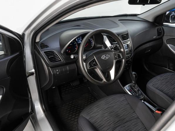 Hyundai Solaris I Рестайлинг с пробегом 2016 года, цена 990 000 рублей, 164032 км, седан, Автокод Объявления