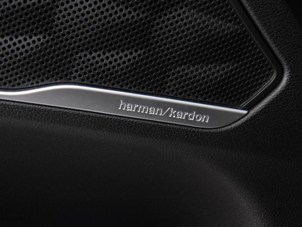 Hyundai Santa Fe IV Рестайлинг с пробегом 2021 года, цена 4 499 000 рублей, 44187 км, внедорожник, Автокод Объявления