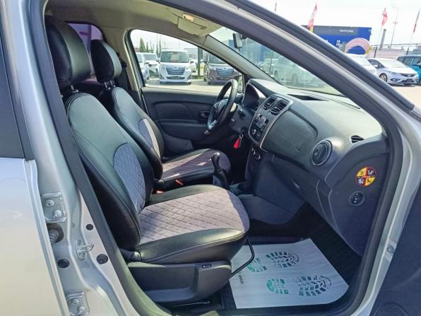 Renault Sandero II Рестайлинг с пробегом 2019 года, цена 1 119 995 рублей, 90063 км, хэтчбек, Автокод Объявления