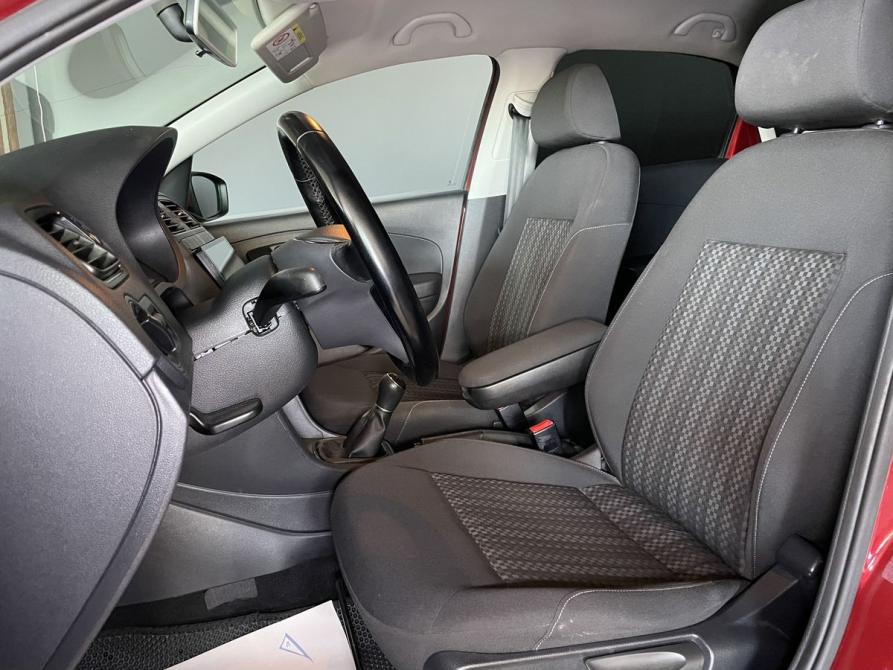 Volkswagen Polo V Рестайлинг Тверь  - изображение 6