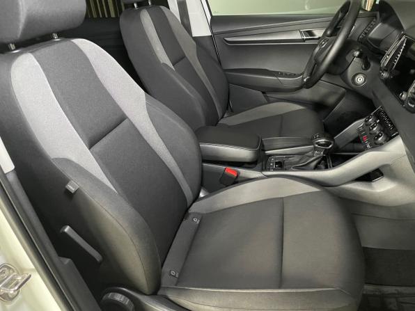 Skoda Karoq I с пробегом 2021 года, цена 2 350 000 рублей, 82250 км, внедорожник, Автокод Объявления