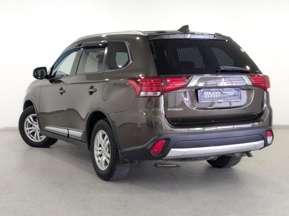 Mitsubishi Outlander III Рестайлинг 2 с пробегом 2017 года, цена 1 860 000 рублей, 181072 км, внедорожник, Автокод Объявления