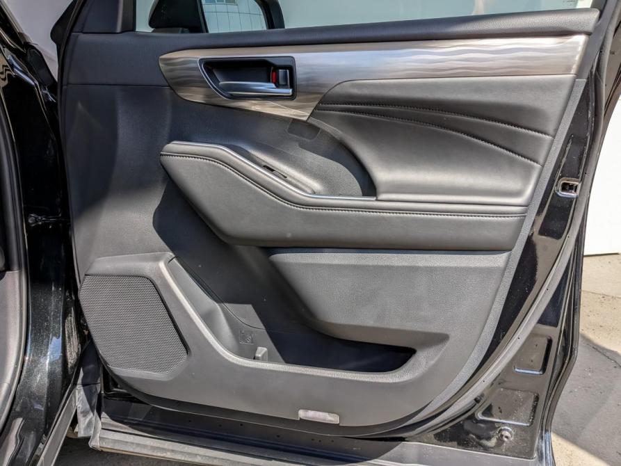 Toyota Highlander IV (XU70) Москва  - изображение 27