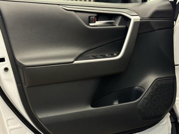 Toyota RAV4 V (XA50) с пробегом 2020 года, цена 3 960 000 рублей, 55184 км, внедорожник, Автокод Объявления