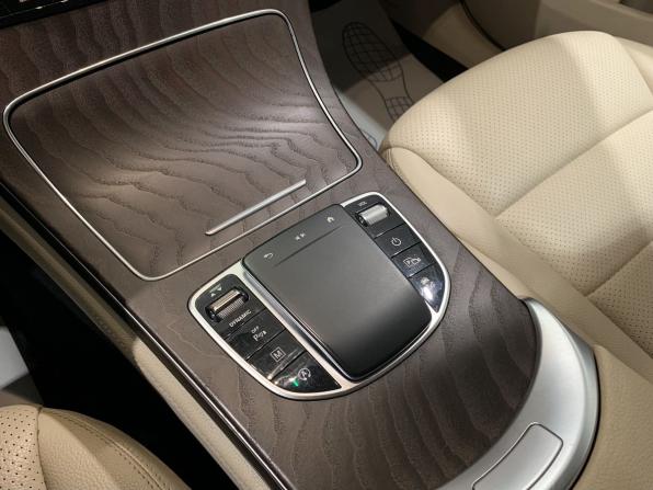 Mercedes-Benz GLC I (X253) Рестайлинг с пробегом 2019 года, цена 2 699 000 рублей, 255053 км, внедорожник, Автокод Объявления