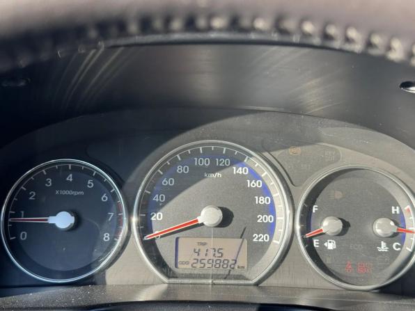 Hyundai Santa Fe II Рестайлинг с пробегом 2010 года, цена 892 000 рублей, 259773 км, внедорожник, Автокод Объявления