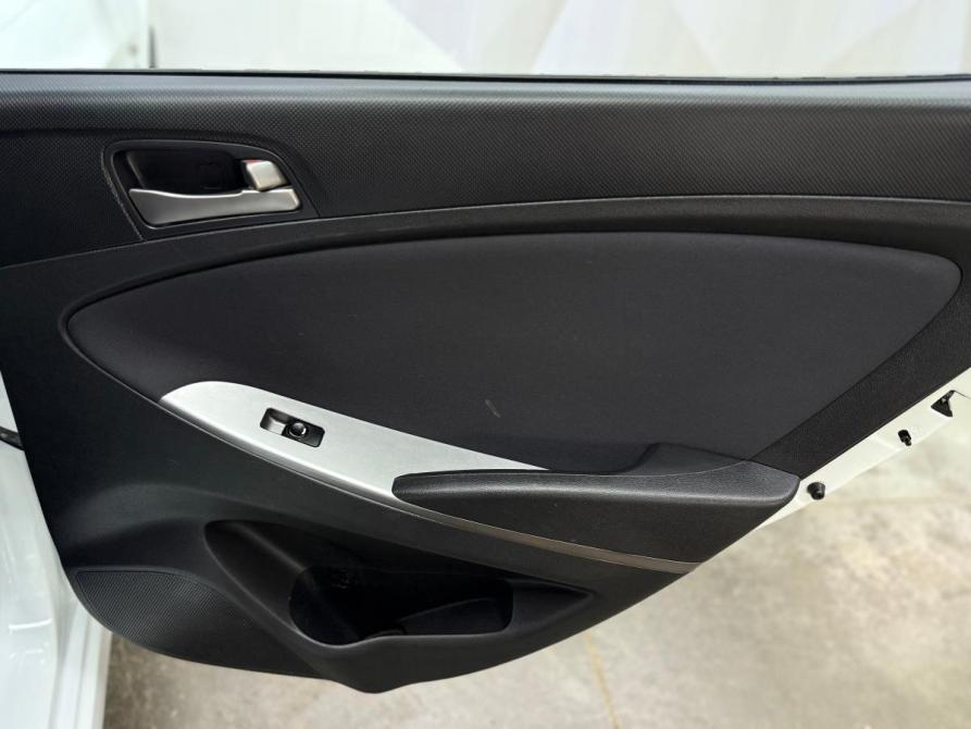 Hyundai Solaris I Рестайлинг Азнакаево  - изображение 26