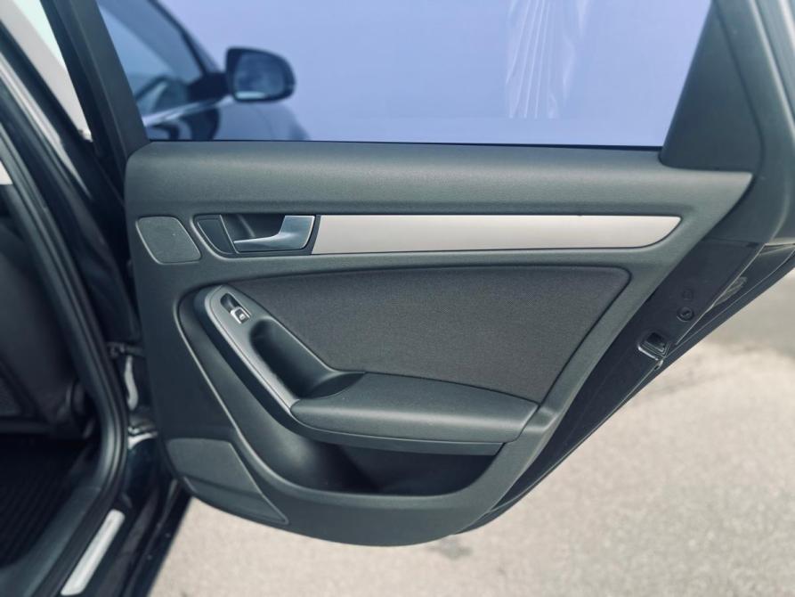 Audi A4 IV (B8) Рестайлинг Санкт-Петербург  - изображение 18
