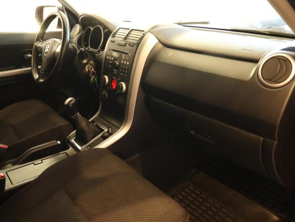 Suzuki Grand Vitara II Рестайлинг с пробегом 2010 года, цена 740 000 рублей, 229421 км, внедорожник, Автокод Объявления