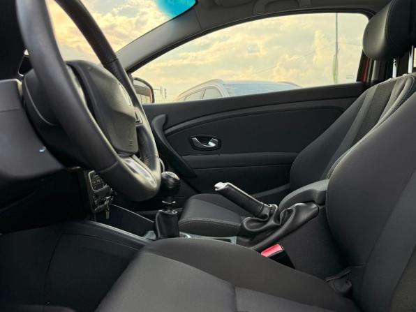 Renault Megane III с пробегом 2011 года, цена 600 000 рублей, 129451 км, хэтчбек, Автокод Объявления